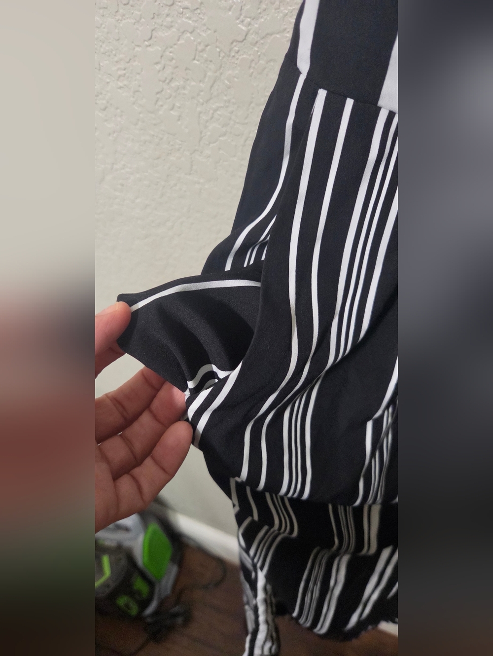 SPENSE Black & White Striped Sleeveless Faux Wrap CROP JUMPSUIT Size 8 - Picture 5 of 9